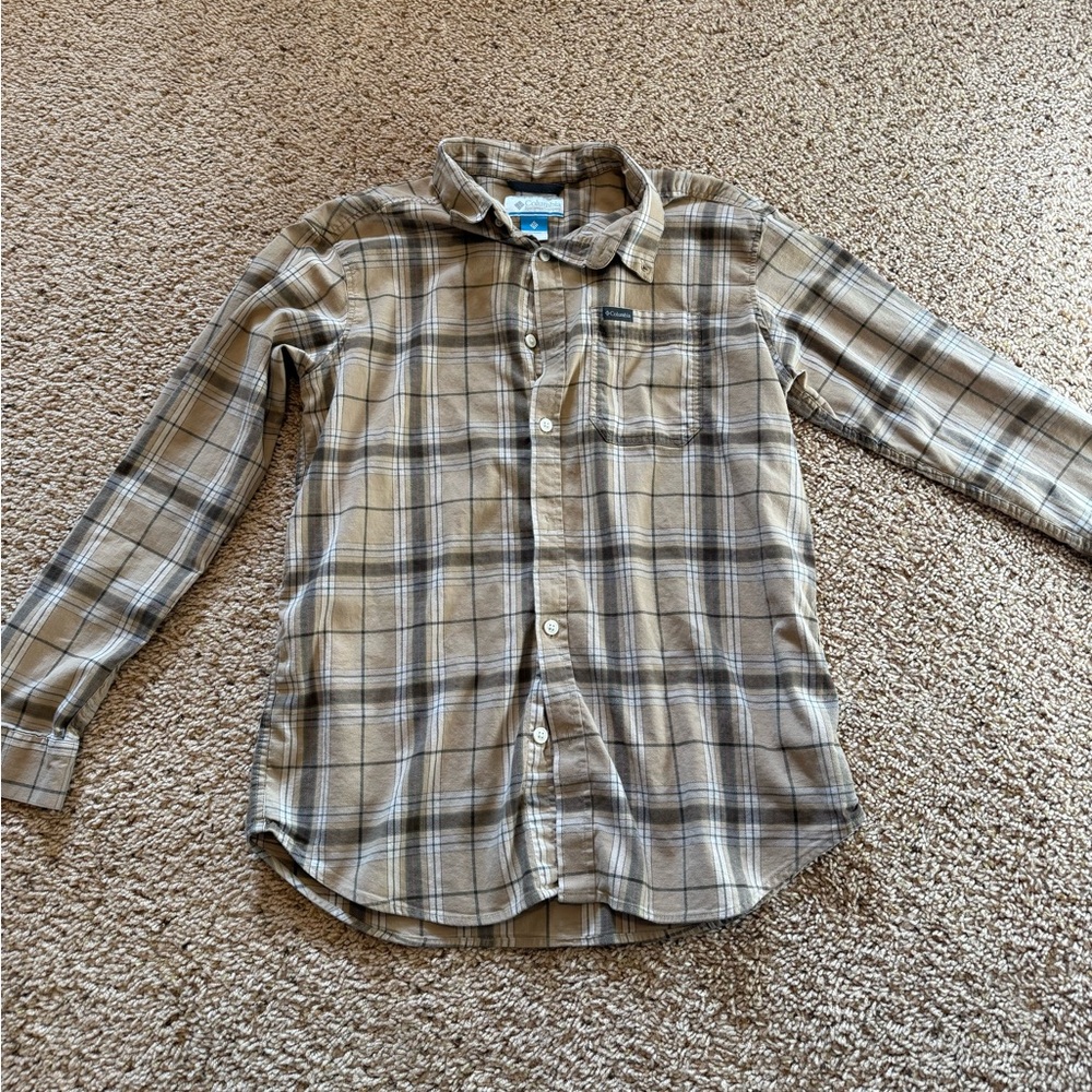 Columbia Long Sleeve Button Up
